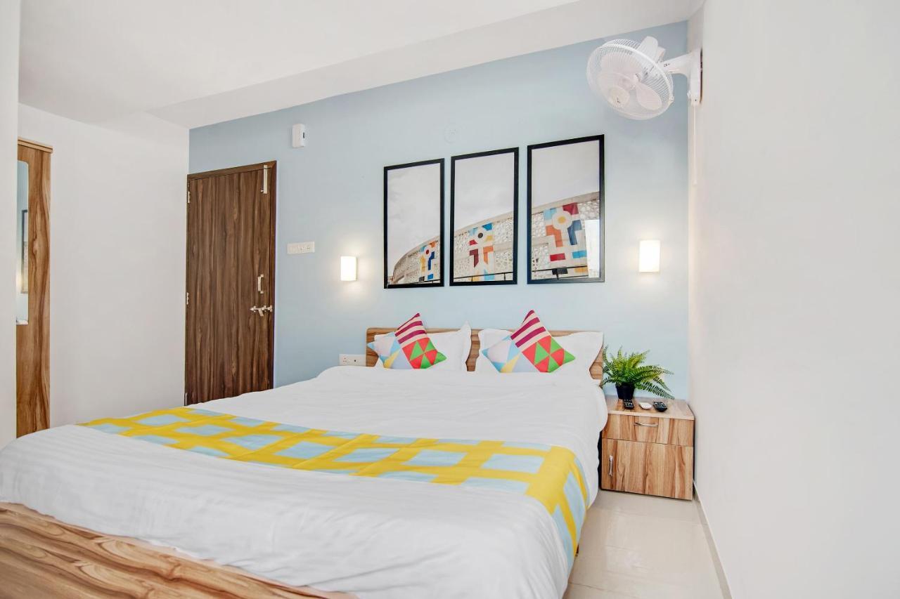 Oyo 79233 Hotel Hive Stays Kochi Εξωτερικό φωτογραφία
