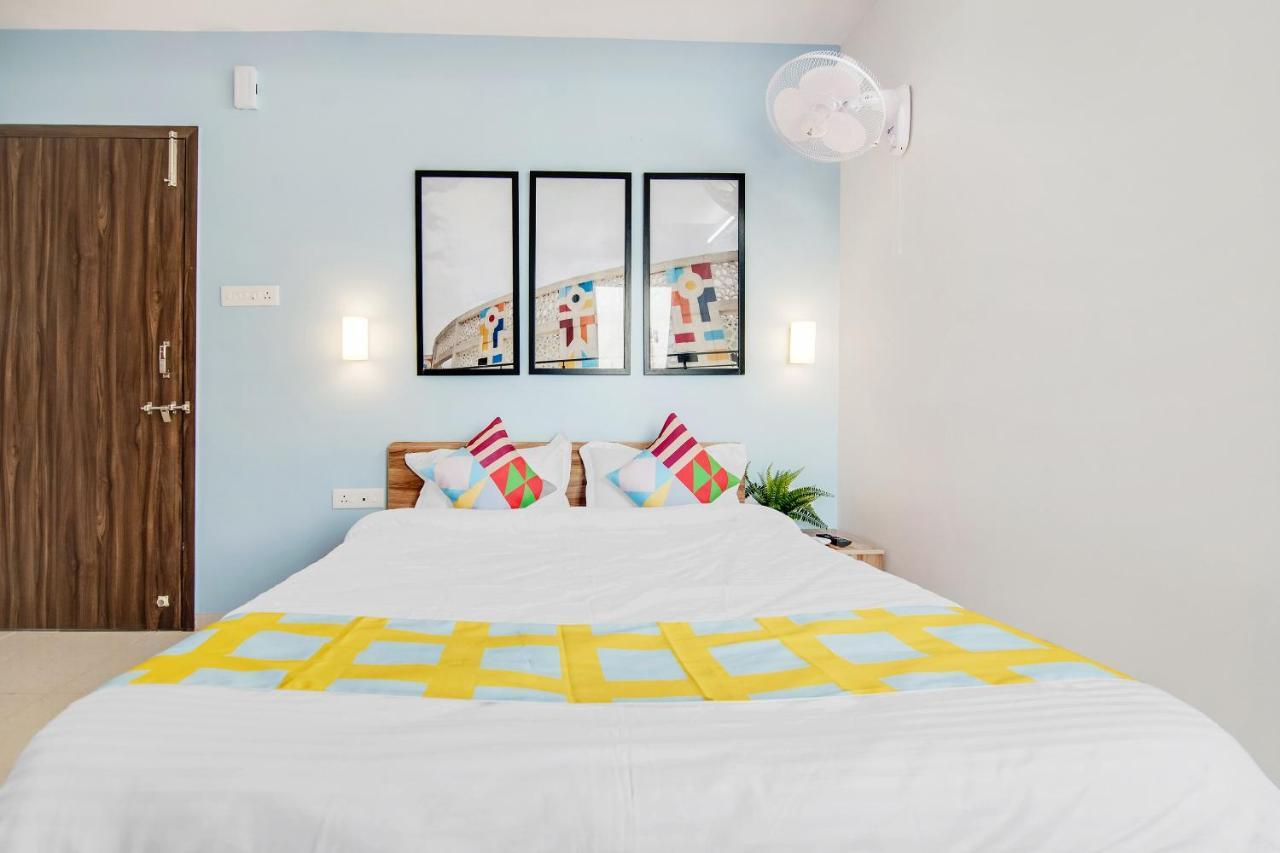Oyo 79233 Hotel Hive Stays Kochi Εξωτερικό φωτογραφία